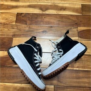 Converse Run Star Hike Platform Canvas High Top